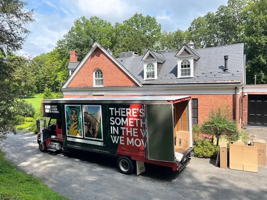 Avant-Garde Moving & Storage - MOVERS AND PACKERS