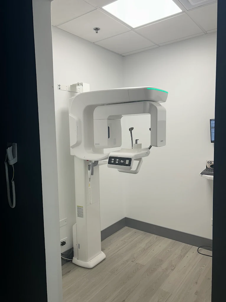 Dental Group of Chicago Family & Emergency Dentistry