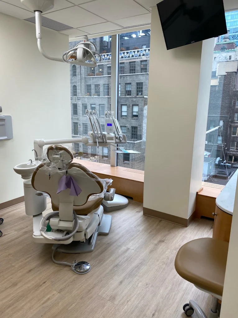 Diamond District Dental NYC - Midtown Dentist - Dentist in New York