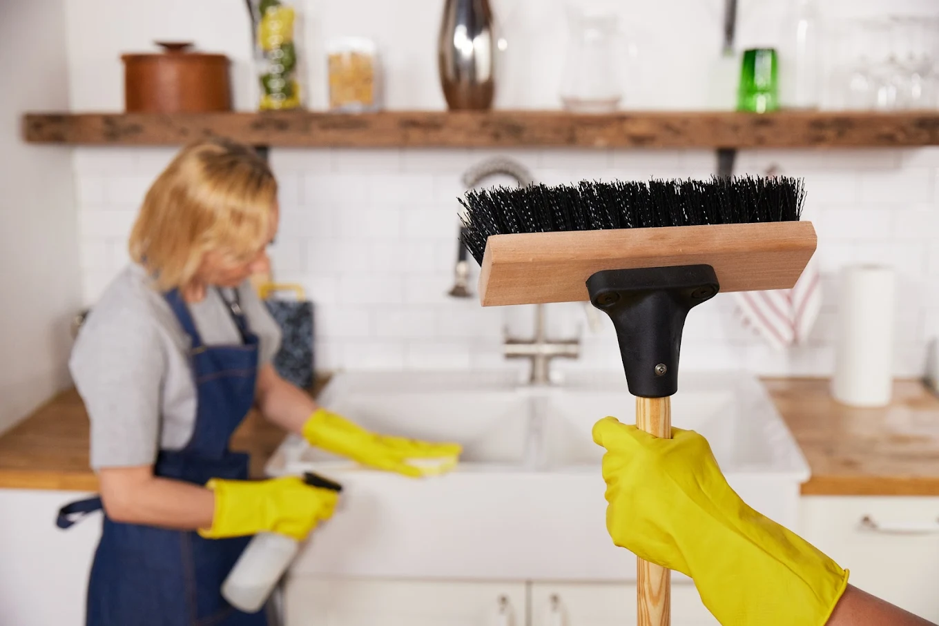 Wizard of Homes - cleaning Services 1