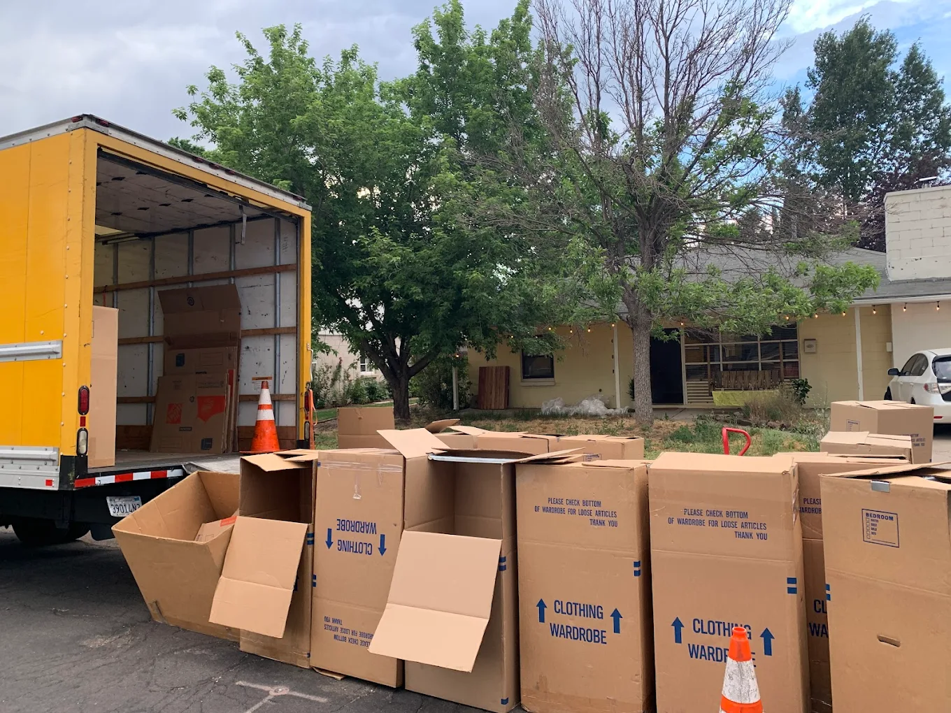 Affordable Moving LLC - Plumbing Services in Los Angeles