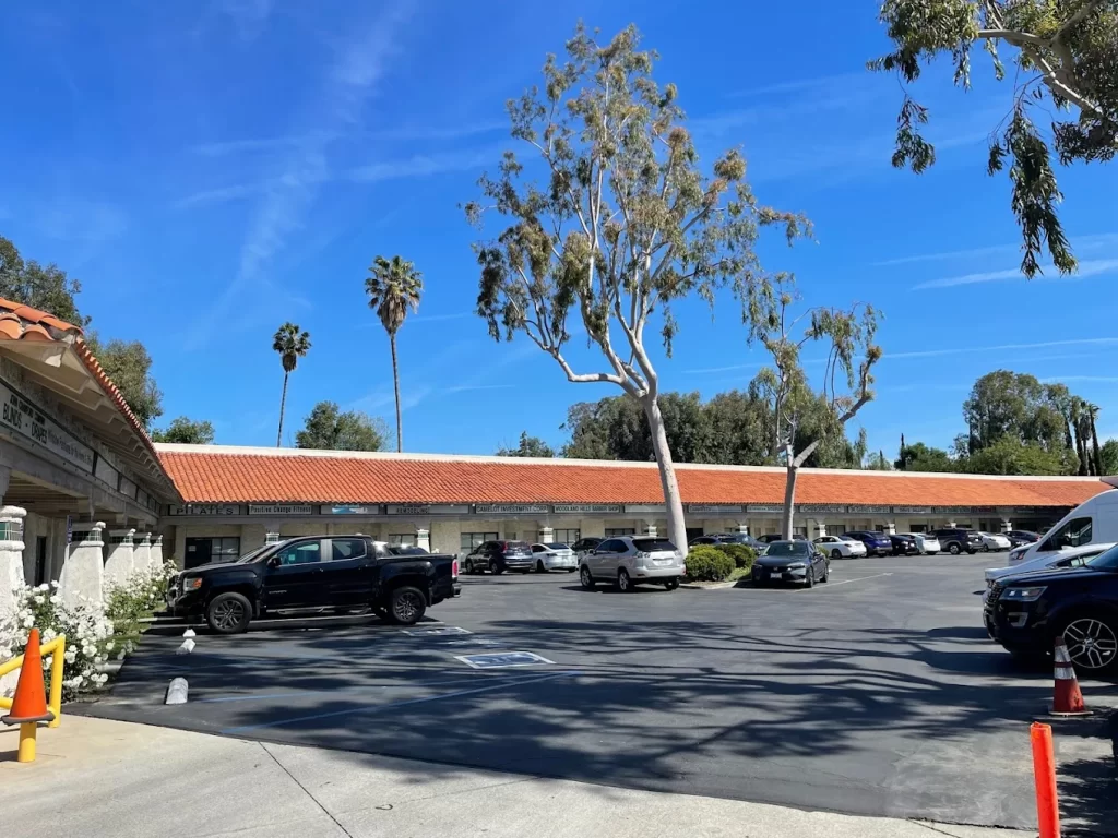 plumbing services Los Angeles, emergency plumber Los Angeles, licensed plumber LA, drain cleaning Los Angeles, water damage restoration LA, local plumbing repair Los Angeles, 24-hour plumber