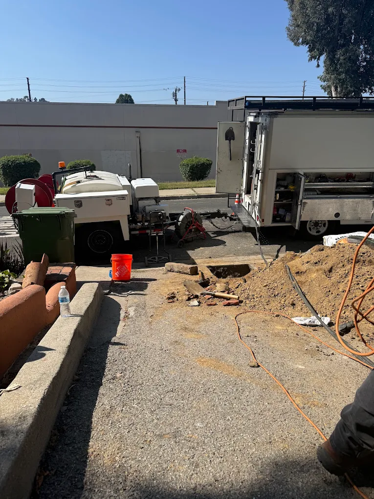 GR Plumbing - plumber in Los Angeles