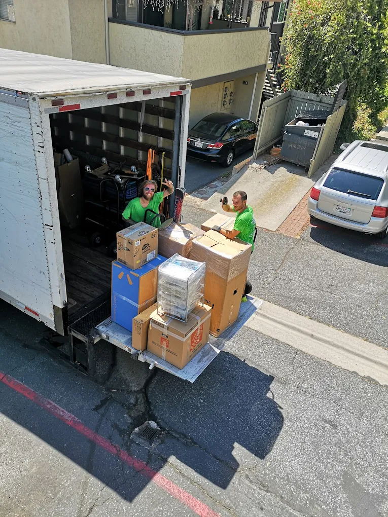 Pure Moving Company Los Angeles Movers Local & Long distance
