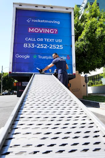 Rocket Moving Services in Los Angeles
