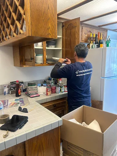 Rocket Moving Services in Los Angeles