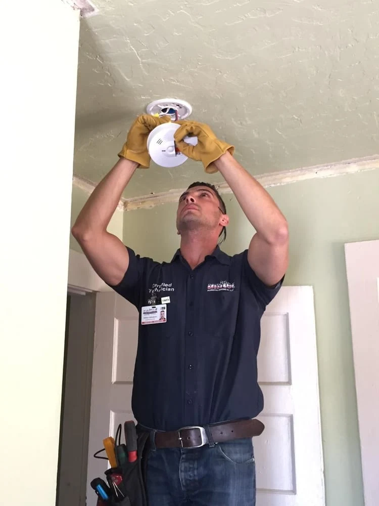 United Plumbing Heating Air & Electric - Plumbing Services in Los Angeles