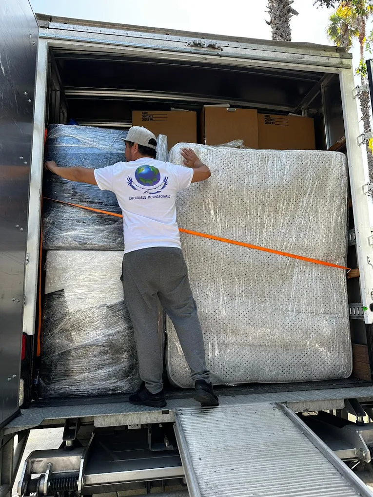 Affordable Moving LLC - movers and packers